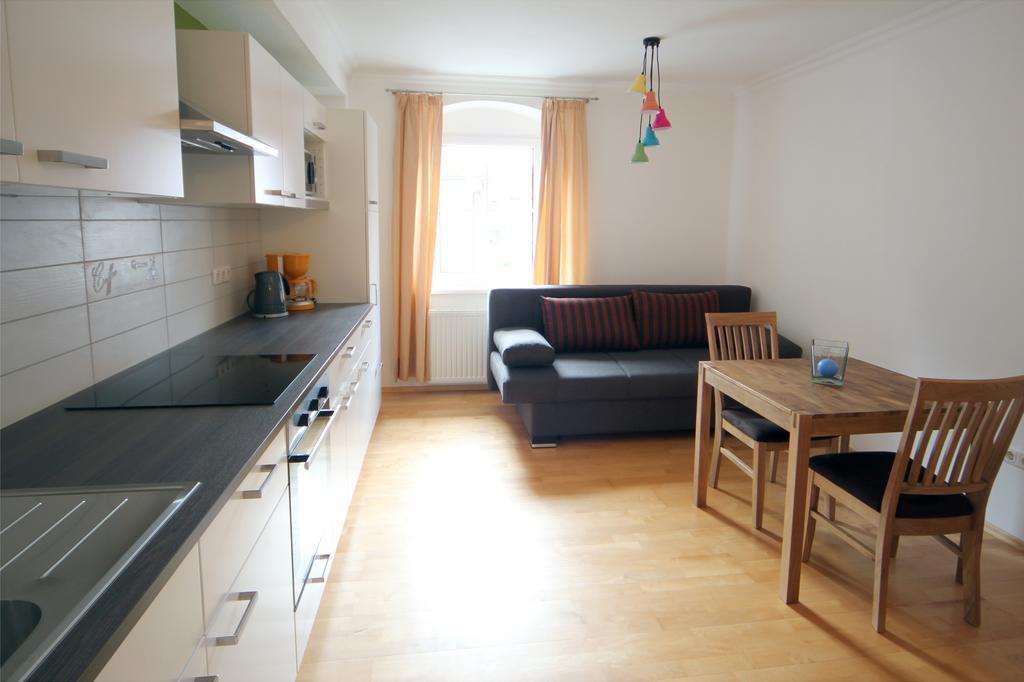 Gala Apartments - Country Oasis In Pettenbach الغرفة الصورة